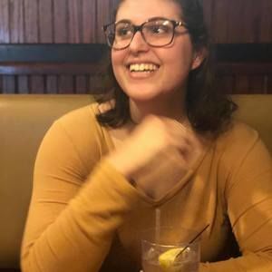 Meet your Posher, Abby